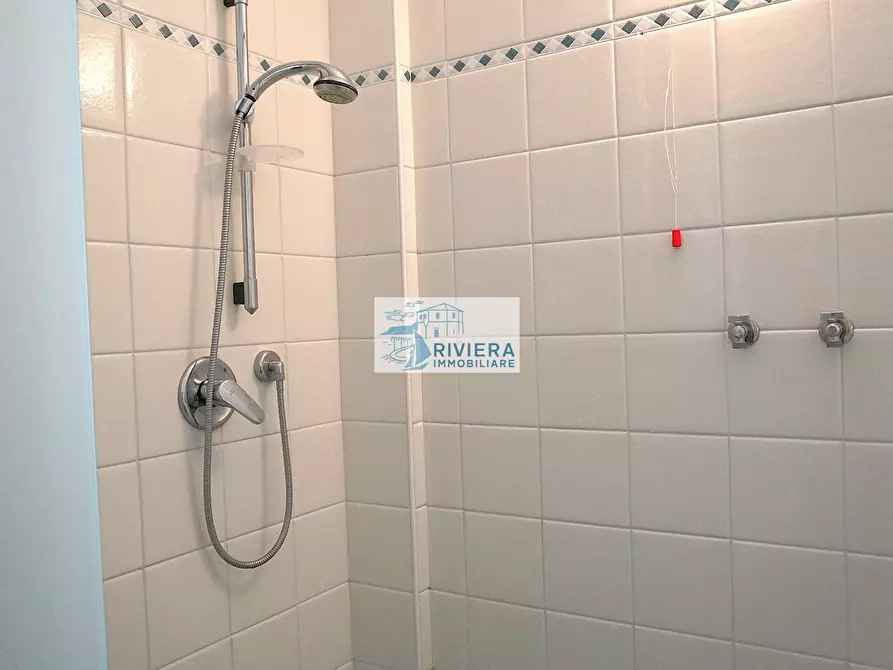 Immagine 34 di Villa in vendita  in Via Giulio Cesare 2 a Santo Stefano Al Mare