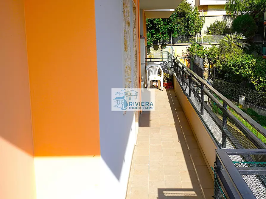 Immagine 32 di Quadrilocale in vendita  in via doneghi a Santo Stefano Al Mare