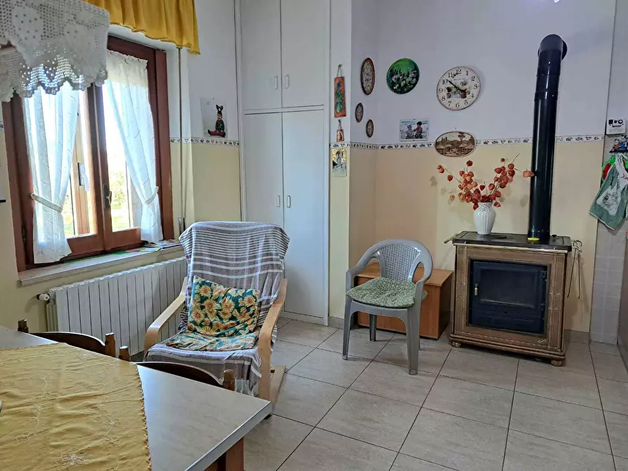 Immagine 21 di Rustico / casale in vendita  in via colle della fonte 94 a Frisa