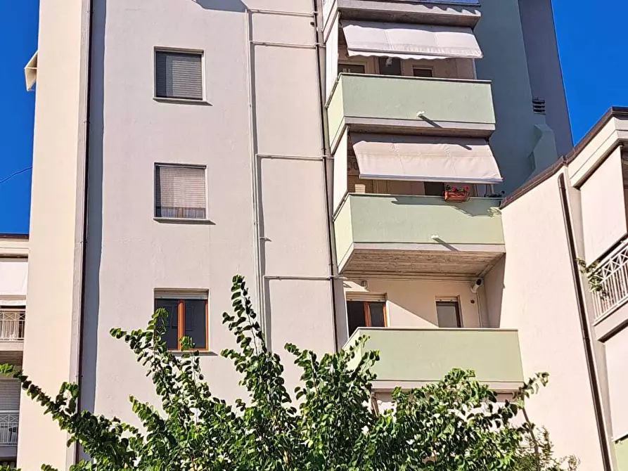 Immagine 1 di Pentalocale in affitto  in Via del Verde 43c a Lanciano