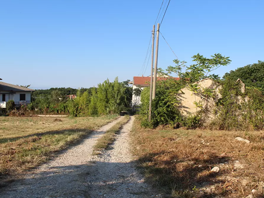 Immagine 2 di Terreno industriale in vendita  in Marcianese a Lanciano