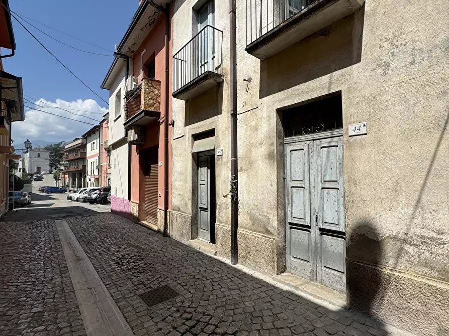 Immagine 49 di Appartamento in vendita  in Piazza del Municipio a Lama Dei Peligni