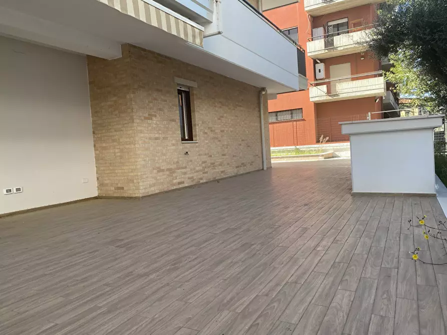 Immagine 11 di Trilocale in vendita  in Via Martiri Sei Ottobre a Lanciano