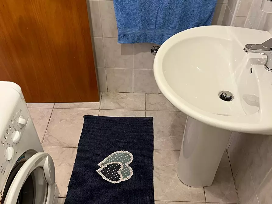 Immagine 10 di Trilocale in vendita  in Via Bachelet 322 a Casalbordino