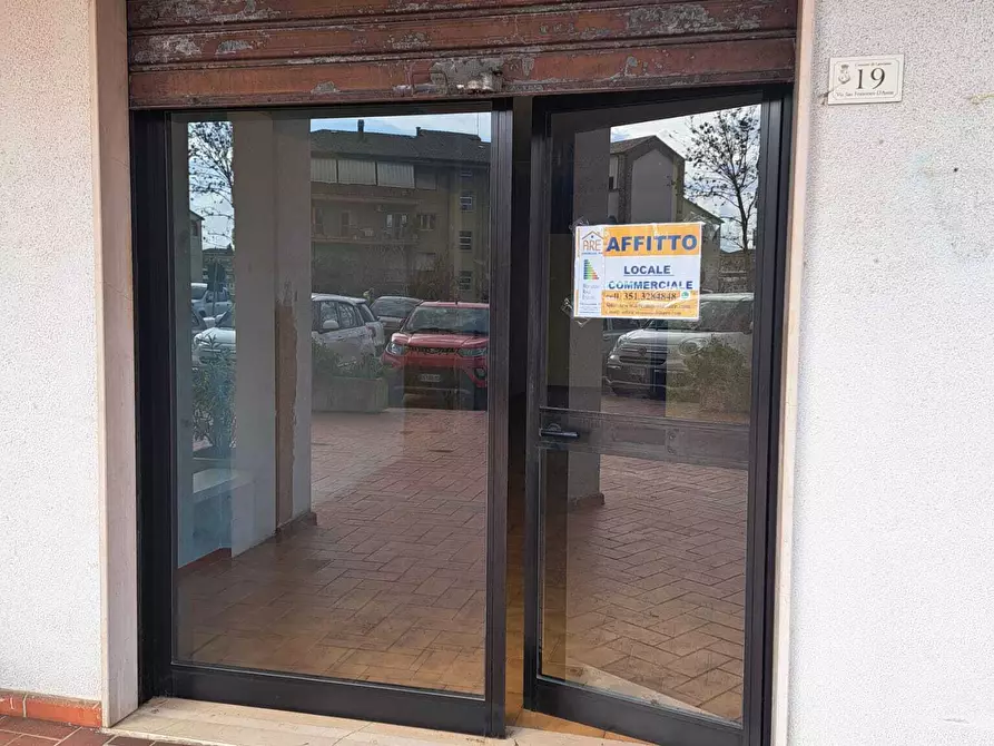 Immagine 15 di Locale commerciale in affitto  in via San Francesco d' Assisi 3 a Lanciano