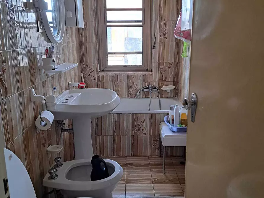 Immagine 19 di Pentalocale in vendita  in Via Torino 12 a Lanciano