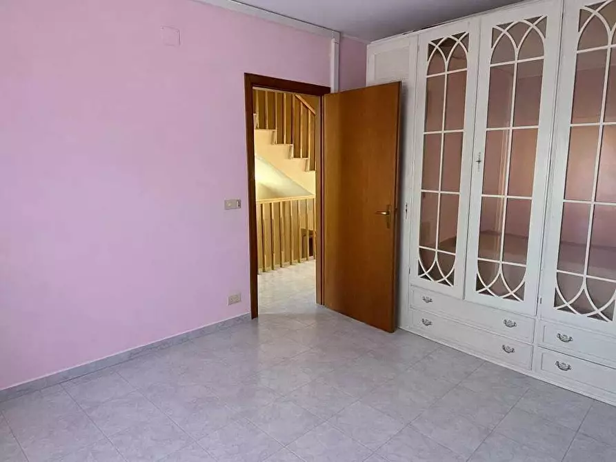 Immagine 23 di Pentalocale in vendita  in Via Giuseppe Spataro 7 a Lanciano