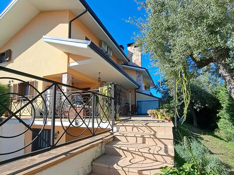 Immagine 2 di Villetta a schiera in vendita  in Via San Giorgio 99 a Treglio