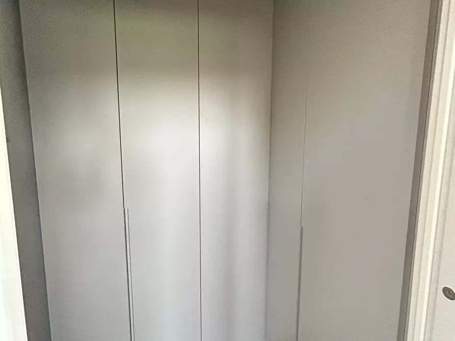 Immagine 21 di Pentalocale in vendita  a Treglio