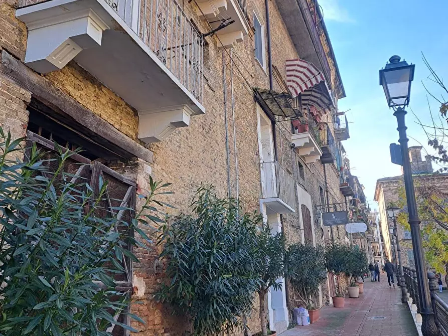 Immagine 2 di Bilocale in vendita  in Largo Malvò 5 a Lanciano