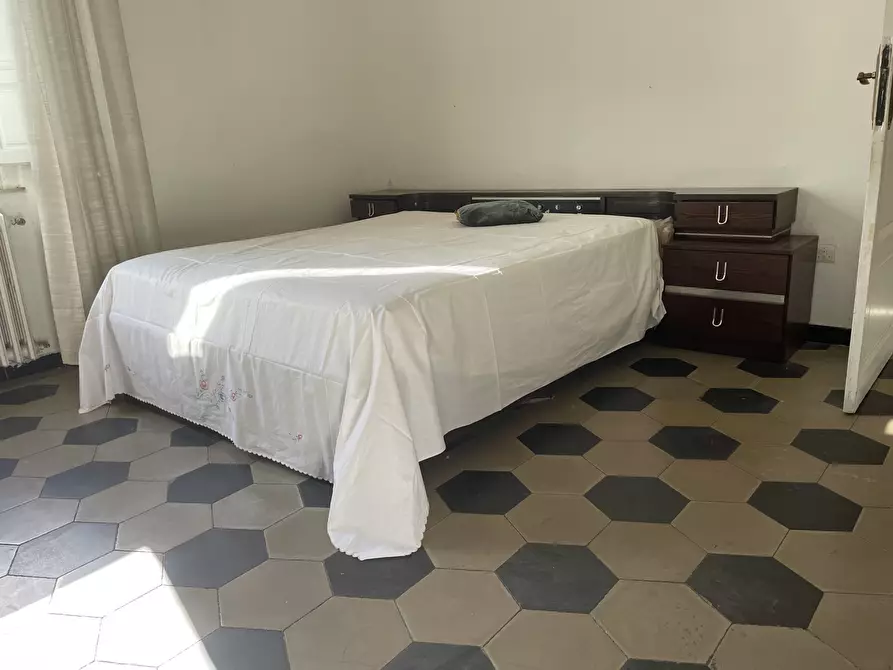 Immagine 8 di Appartamento in vendita  in Via Alessandro Manzoni a Cecina