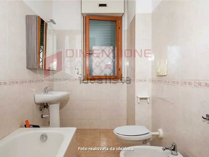 Immagine 17 di Trilocale in vendita  in VIA DEL FOSSO DELL'OSA a Roma