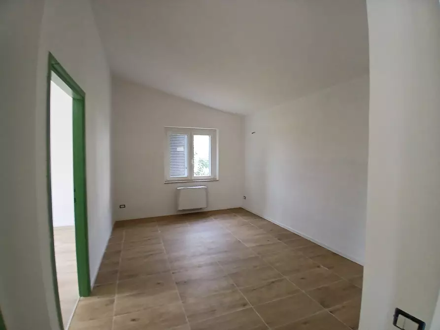 Immagine 137 di Rustico / casale in vendita  in Via Campagnanese 874 a Morlupo