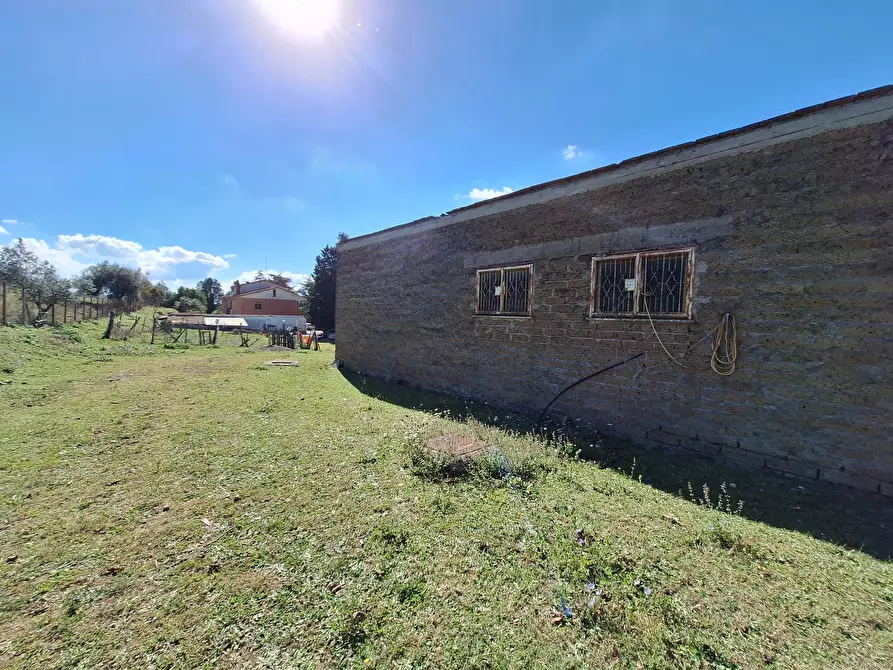 Immagine 85 di Villa in vendita  in Strada Comunale Campo Maggiore 10 a Rignano Flaminio