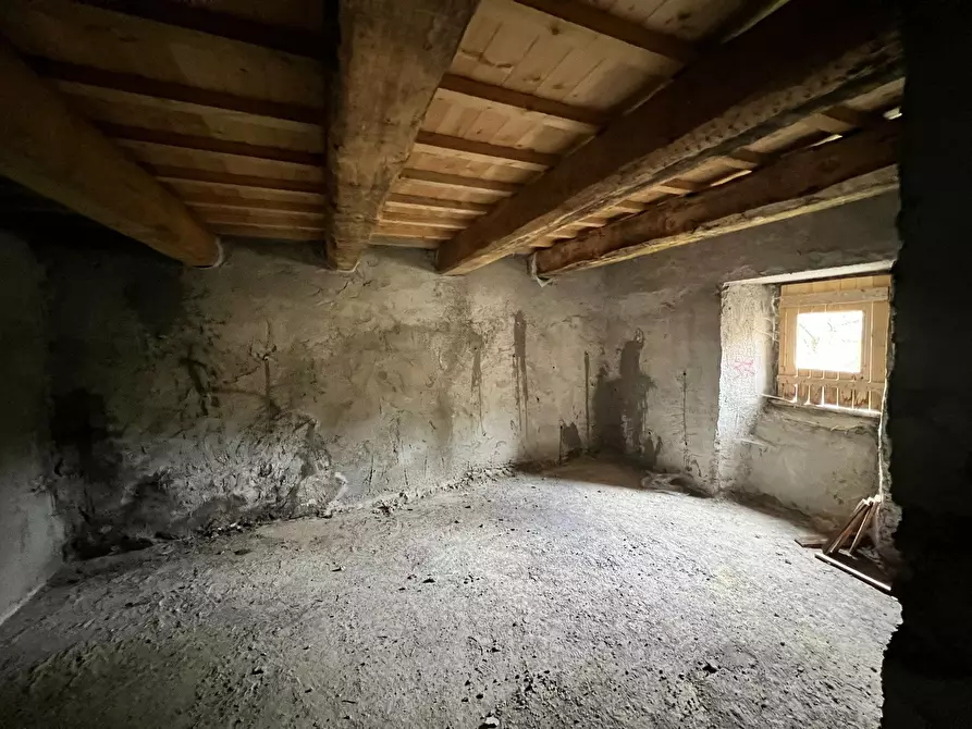 Immagine 19 di Terratetto in vendita  in Frazione Rasenna 1 a Visso