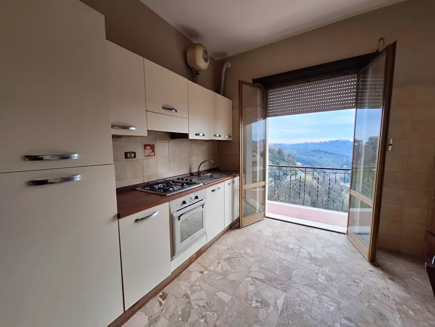 Immagine 3 di Pentalocale in vendita  in Via San Sebastiano 13A a Morlupo