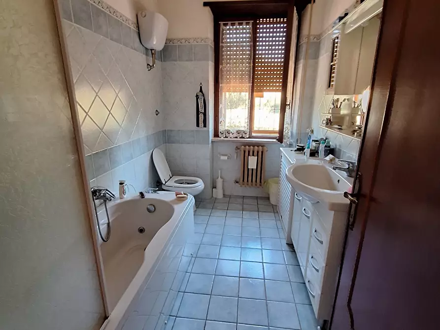 Immagine 55 di Villa in vendita  in Strada Comunale Campo Maggiore 10 a Rignano Flaminio