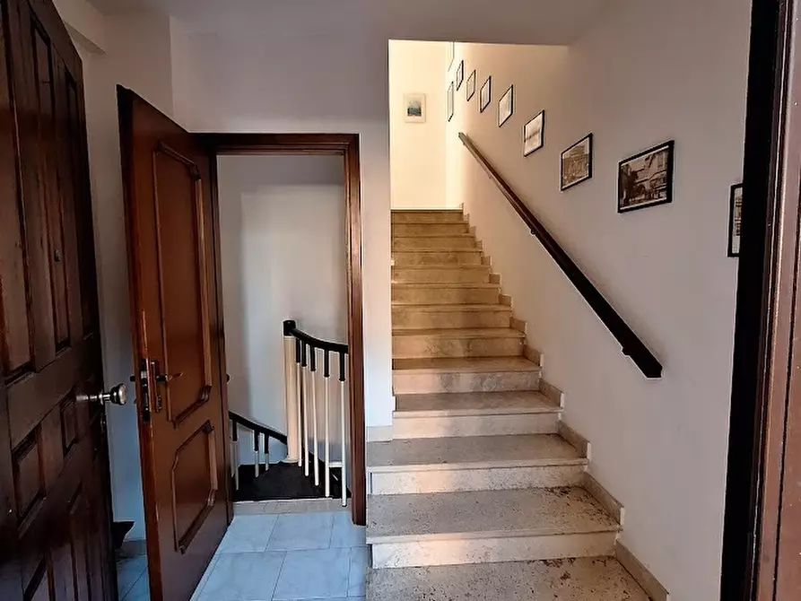 Immagine 41 di Casa bifamiliare in vendita  in Via Gian Lorenzo Bernini 26 a Rignano Flaminio