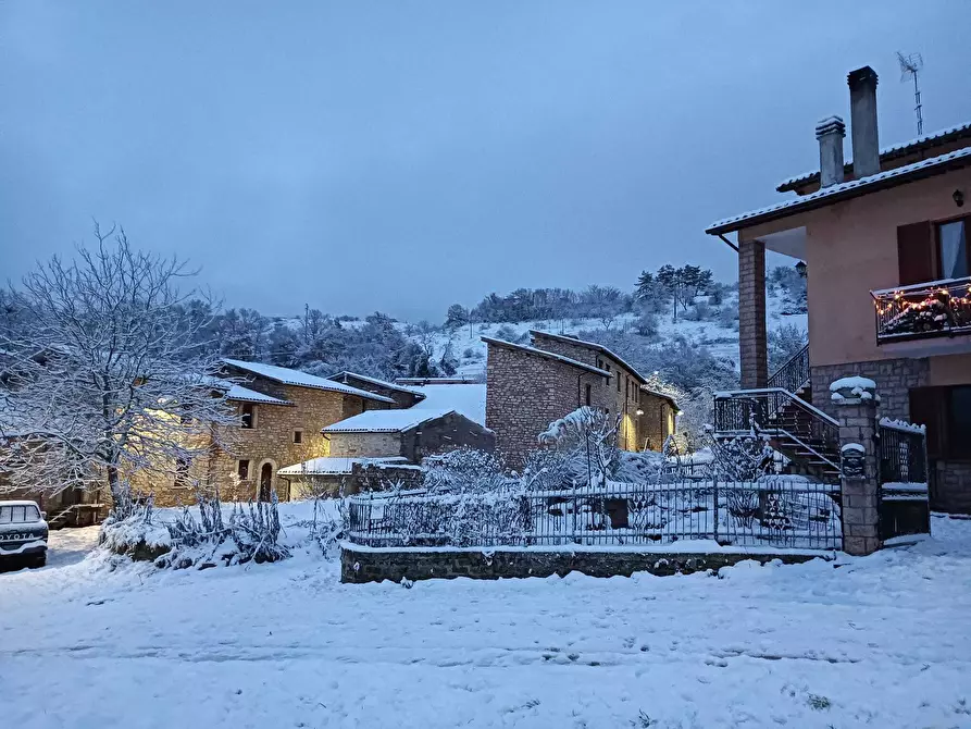 Immagine 21 di Quadrilocale in vendita  in Via Folignate 1 a Visso