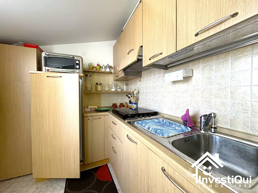 Immagine 18 di Monolocale in vendita  in Via Edmondo De Amicis 51 a Pietra Ligure