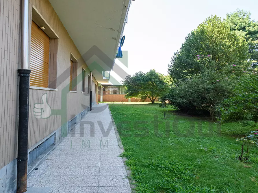 Immagine 34 di Quadrilocale in vendita  a Ciriè