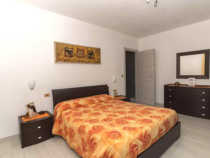 Immagine 10 di Porzione di casa in vendita  a Nole