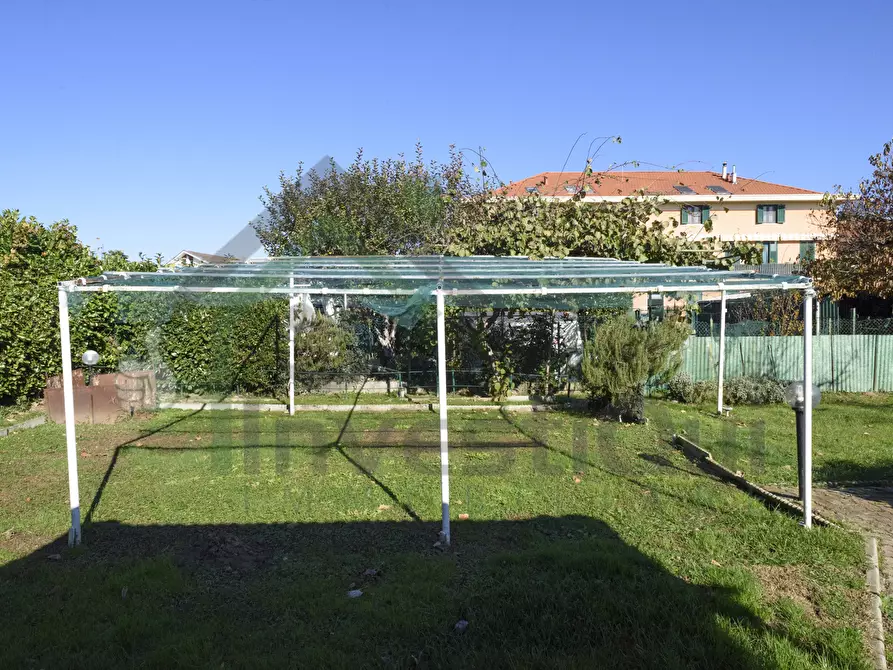 Immagine 9 di Quadrilocale in vendita  in Strada delle Rivette 3 a Nole