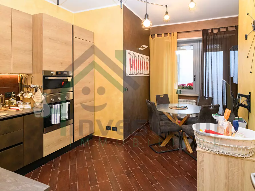 Immagine 2 di Trilocale in vendita  a Ciriè