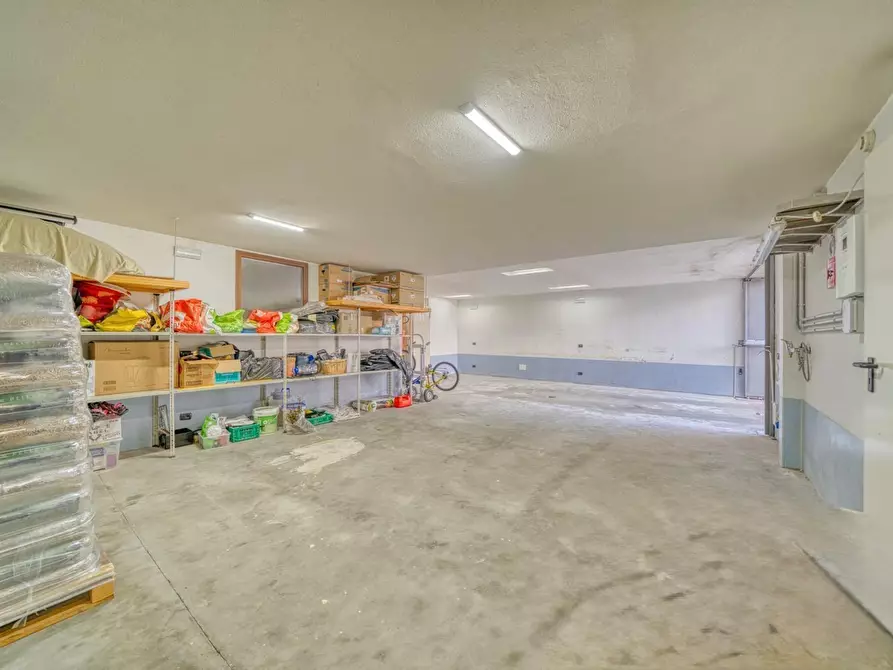 Immagine 40 di Villa in vendita  in Viale Paradiso a Rivarossa