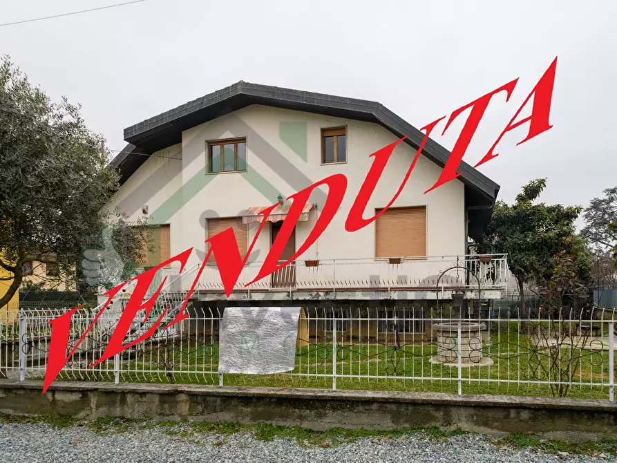 Immagine 1 di Villa in vendita  in Via G. Cubito 175 a San Maurizio Canavese