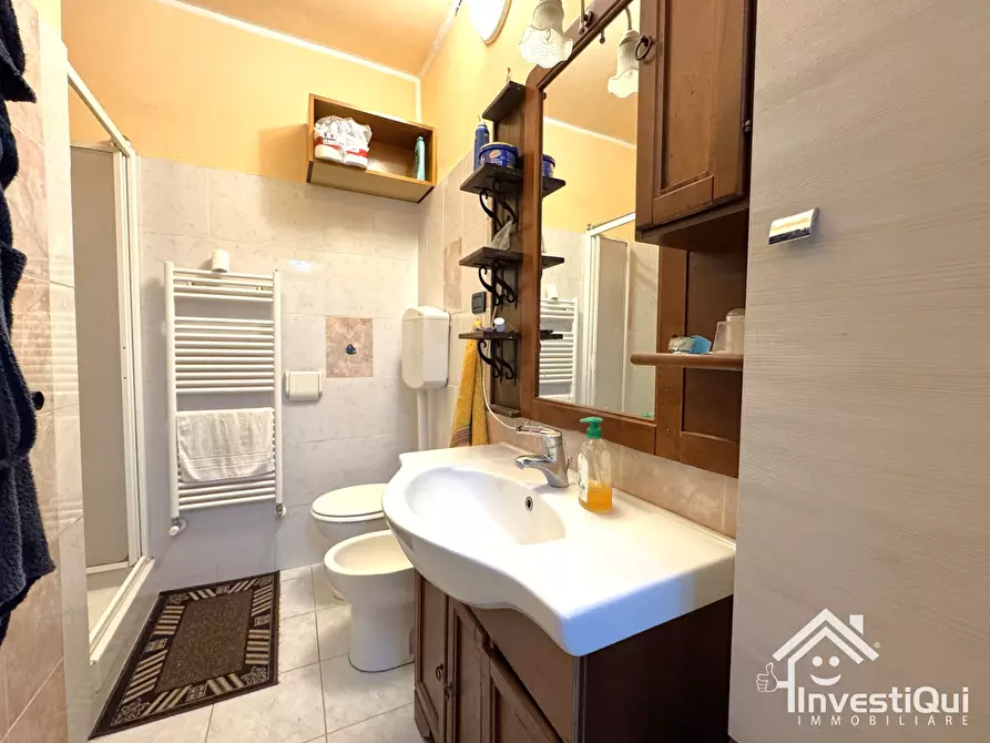 Immagine 24 di Trilocale in vendita  in Via Ranzi 176B a Pietra Ligure