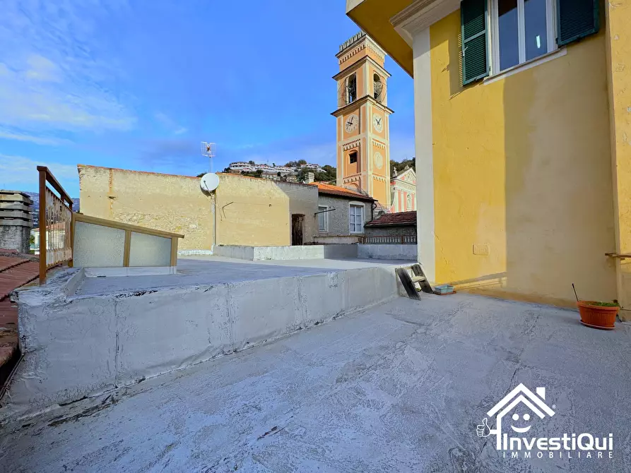 Immagine 34 di Pentalocale in vendita  in Piazza Umberto 1 a Tovo San Giacomo