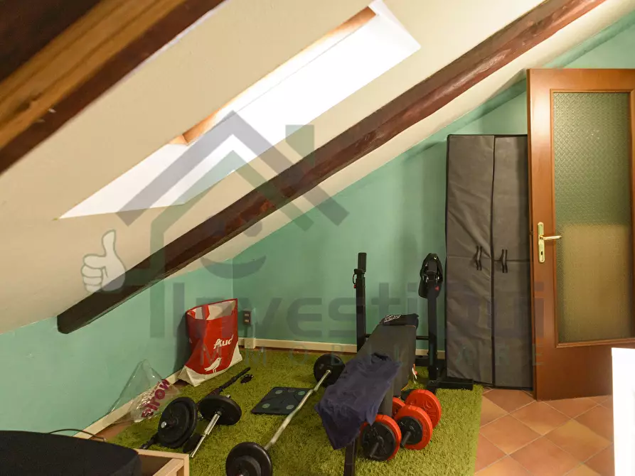 Immagine 24 di Mansarda in vendita  in Via Rivette 2626 a Ciriè