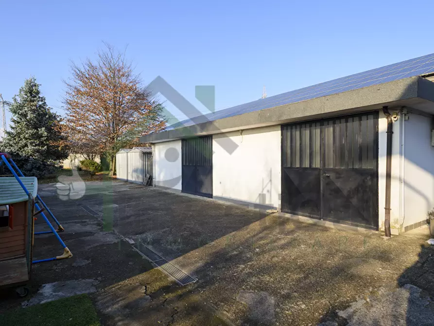 Immagine 63 di Casa bifamiliare in vendita  in Via Lombardore 243 a Ciriè