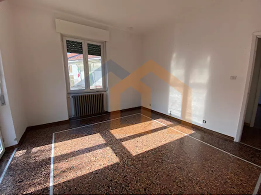 Immagine 35 di Casa indipendente in vendita  in SP439 a Saliceto