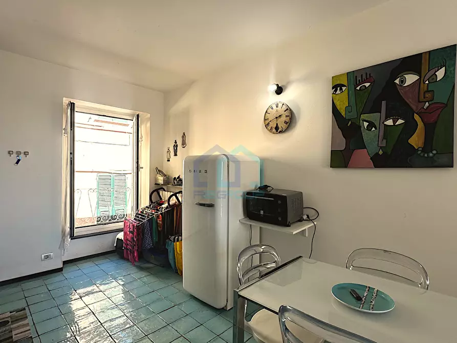 Immagine 11 di Bilocale in vendita  in Via Matteo Repetto 21 a Albissola Marina