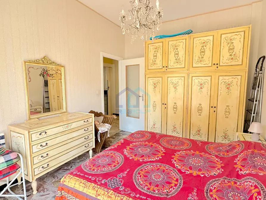 Immagine 10 di Quadrilocale in vendita  in Via Napoleone Buonaparte 1 a Alassio