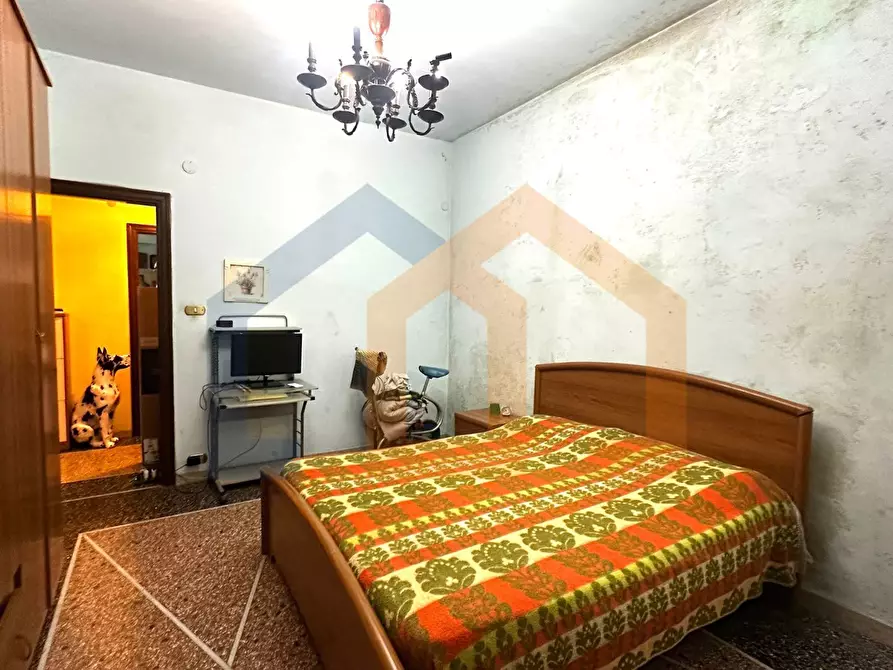 Immagine 10 di Quadrilocale in vendita  in Via Filippo Turati 17 a Savona