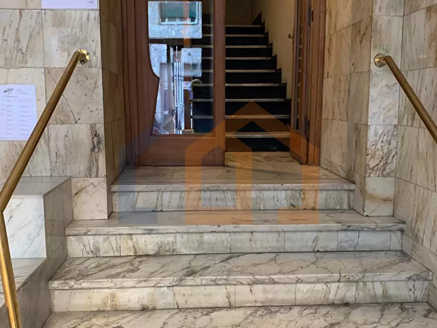 Immagine 13 di Appartamento in vendita  in Via Venezia 4 a Savona