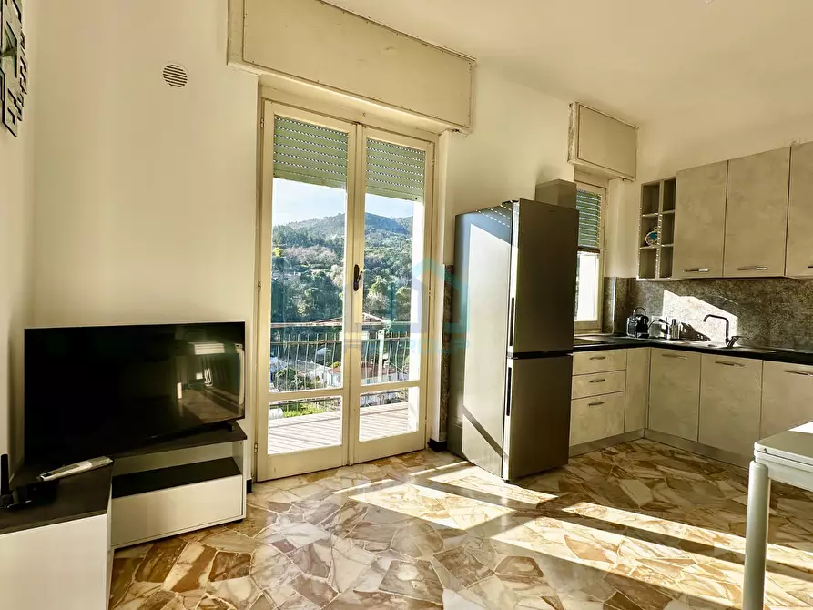 Immagine 4 di Bilocale in affitto  in Via alla Torre 36 a Spotorno