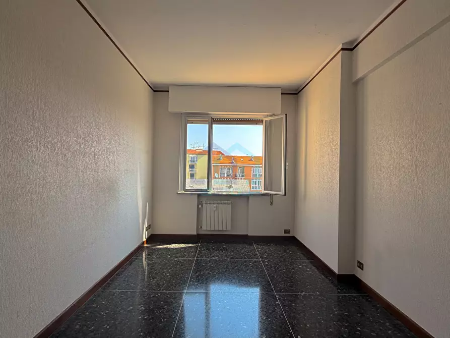 Immagine 4 di Quadrilocale in vendita  in Via Osvaldo Gnocchi Viani 37f a Savona