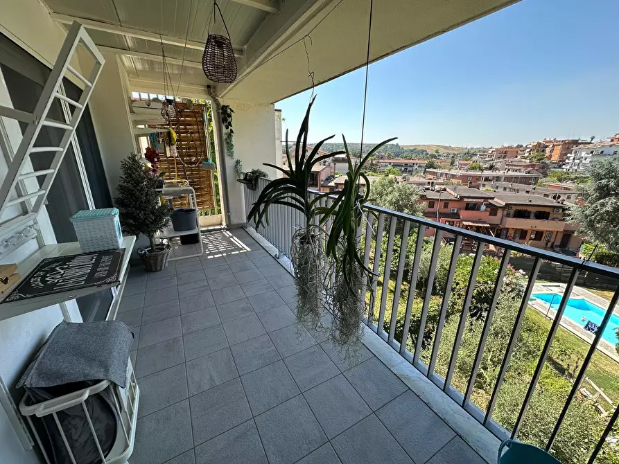 Immagine 28 di Quadrilocale in vendita  in Via Molise a Fonte Nuova