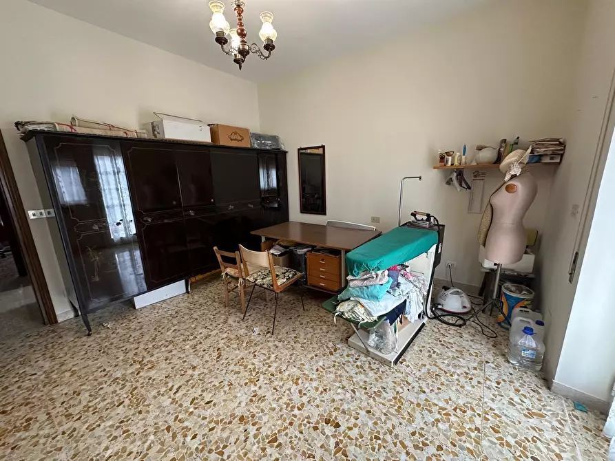 Immagine 15 di Pentalocale in vendita  in Via Marche 83 a Fonte Nuova