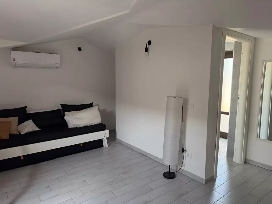 Immagine 35 di Trilocale in vendita  in Via Marche 89 a Fonte Nuova