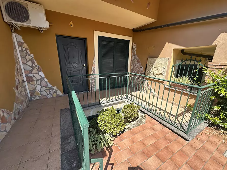 Immagine 27 di Villa in vendita  in Via Pietro Vannucci a Guidonia Montecelio