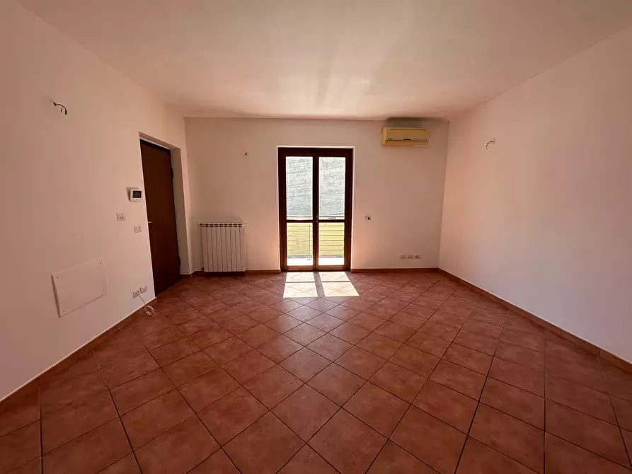 Immagine 11 di Villetta a schiera in vendita  in via tacito 88 a Guidonia Montecelio