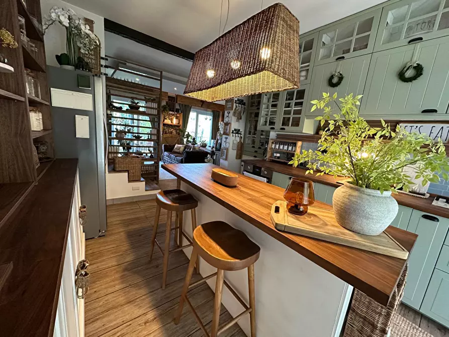 Immagine 17 di Quadrilocale in vendita  in Via Molise a Fonte Nuova