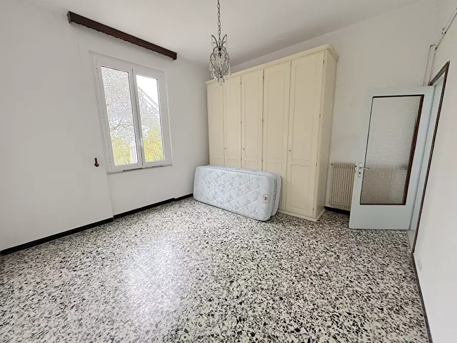 Immagine 13 di Casa bifamiliare in affitto  a Leivi