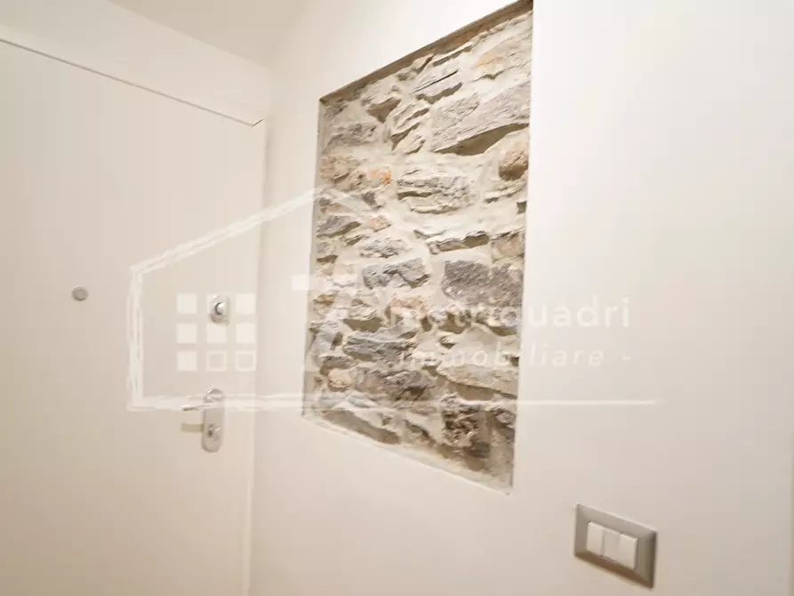 Immagine 11 di Pentalocale in affitto  a Chiavari