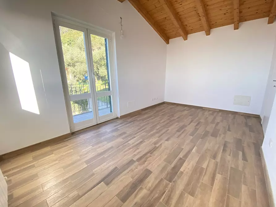 Immagine 16 di Casa indipendente in vendita  a Cogorno